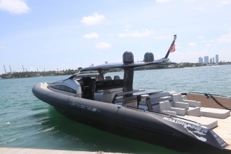 miami17_boat066  