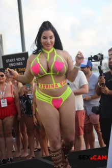 miami19_bikinicontest_111