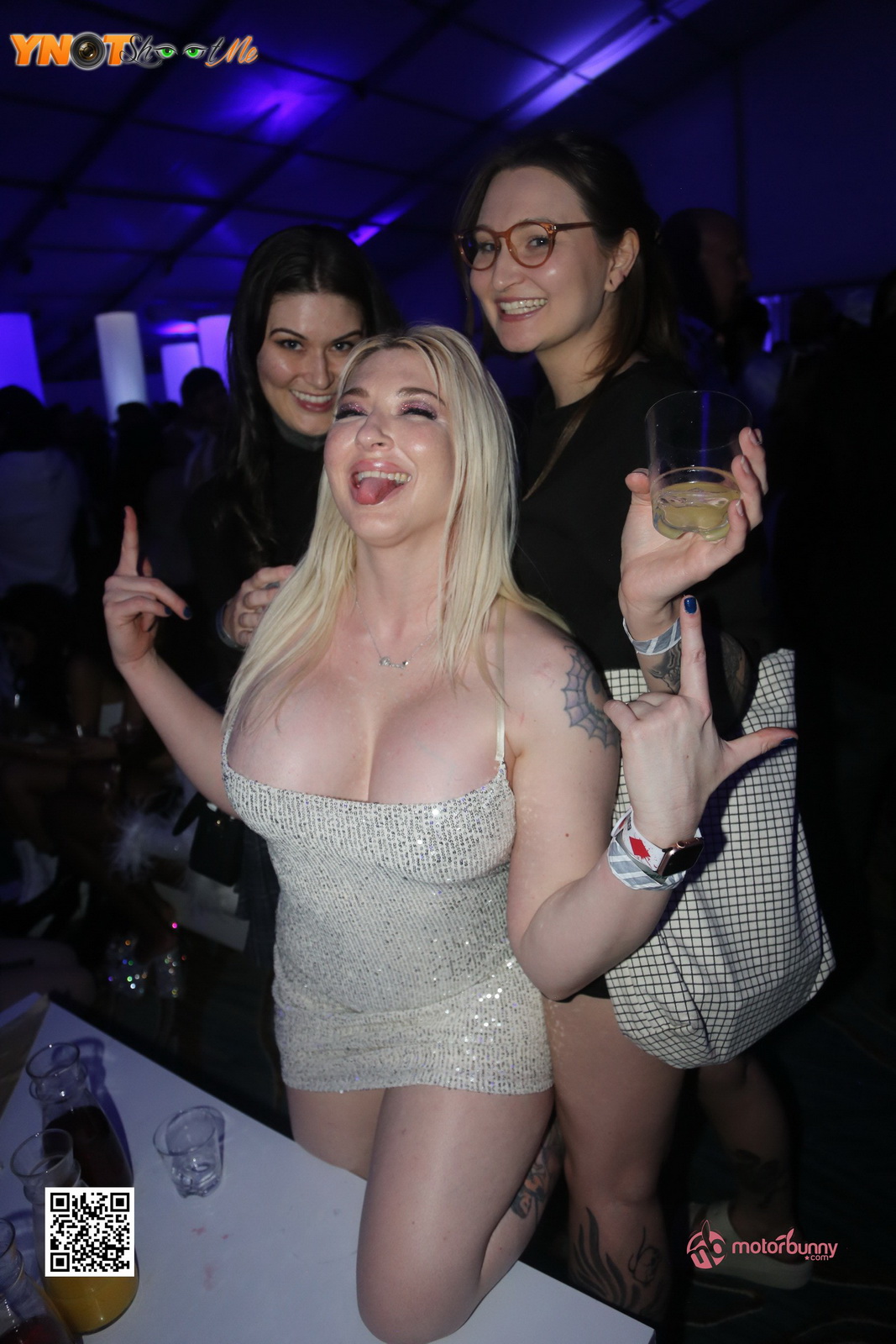 https://www.ynotshootme.com/wp-content/uploads/photo-gallery/AVN/2023/day3/avn2023_day3_573.jpg