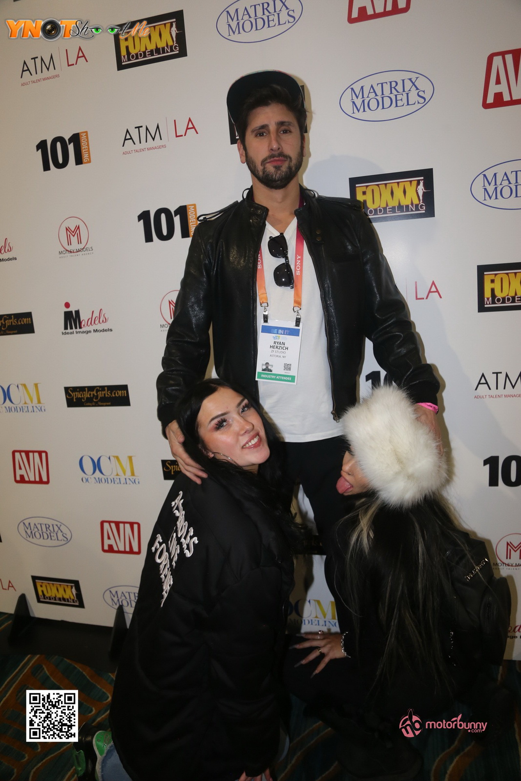 https://www.ynotshootme.com/wp-content/uploads/photo-gallery/AVN/2023/day3/avn2023_day3_642.jpg